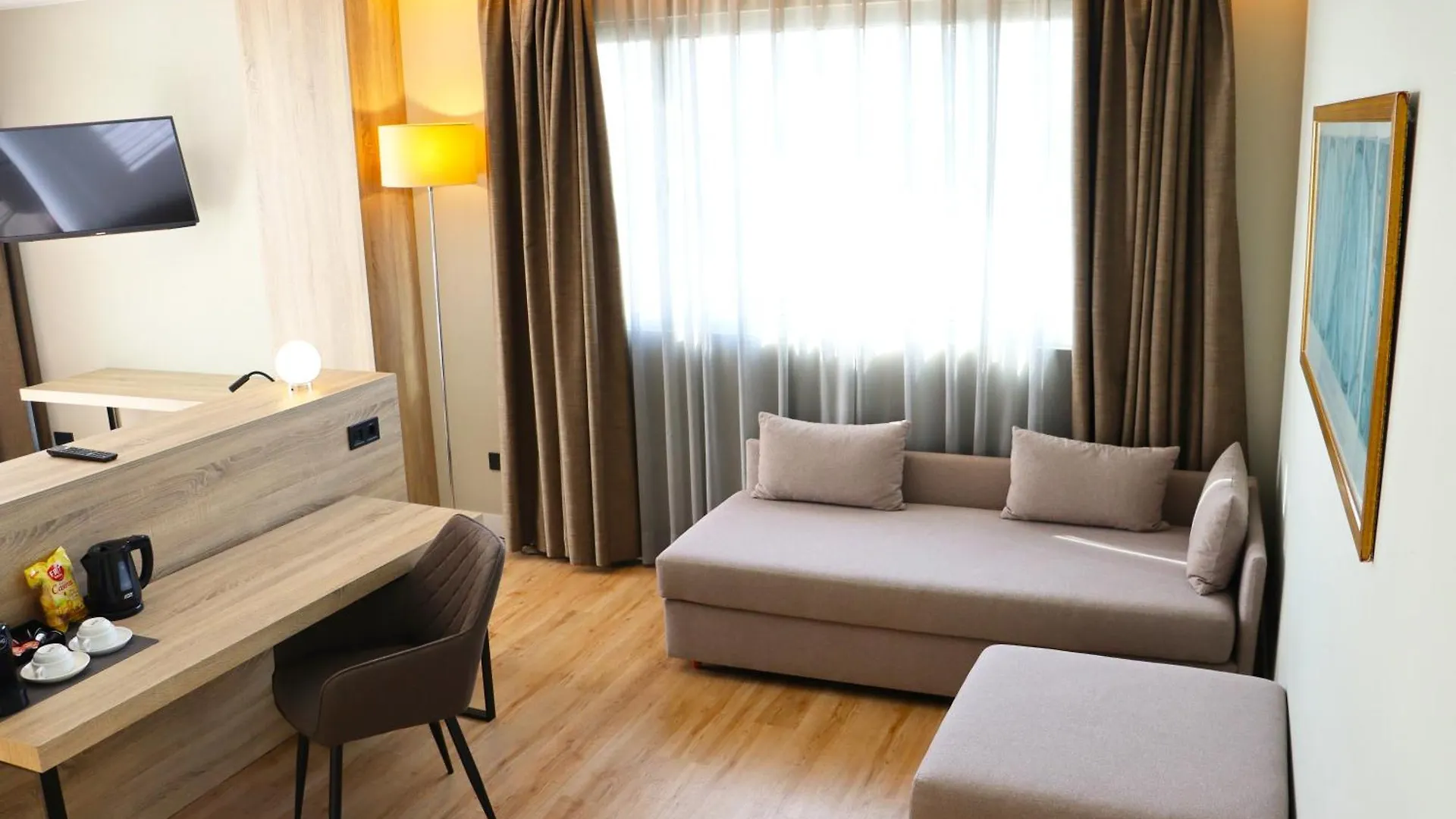 Eurohotel Diagonal Port Barselona 4*,  İspanya
