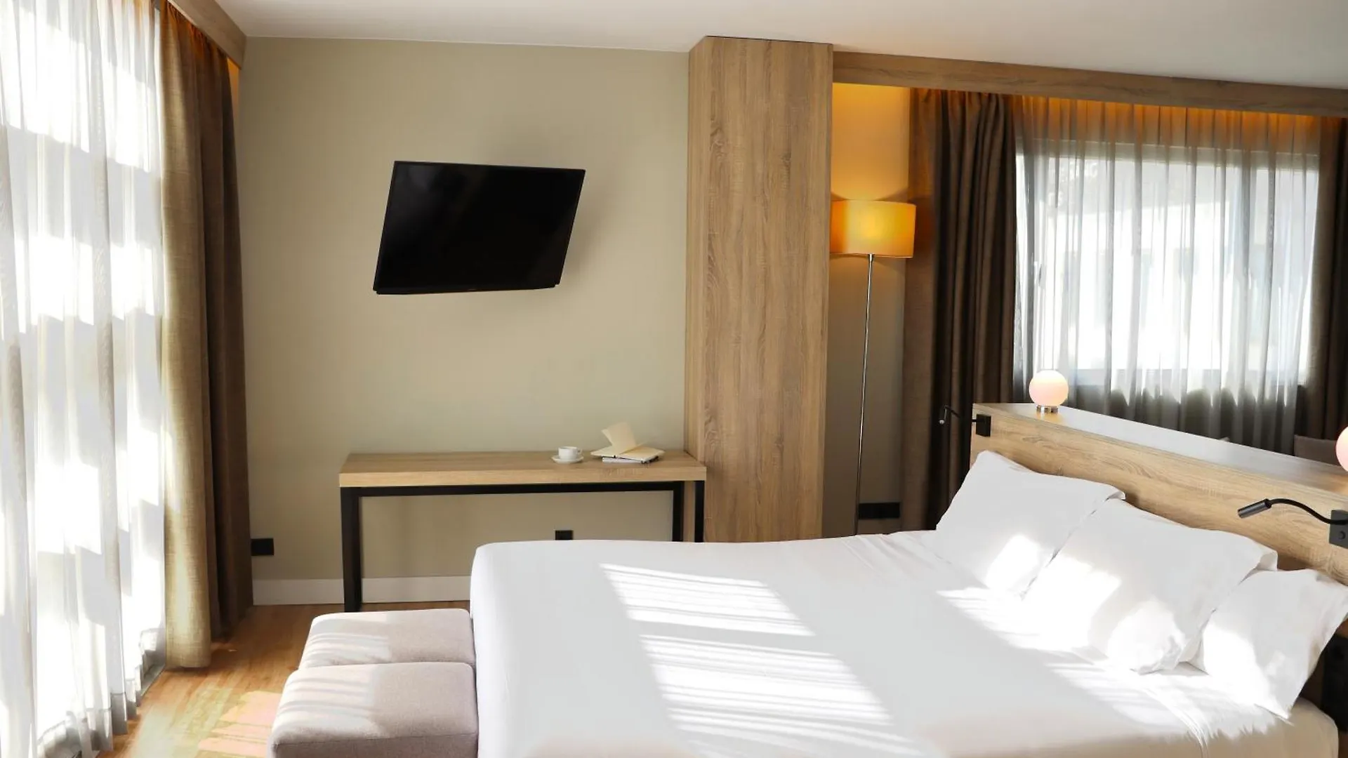 Eurohotel Diagonal Port Barselona Otel