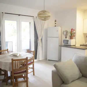  Apartamento Con Encanto En Residencial Con Piscina España